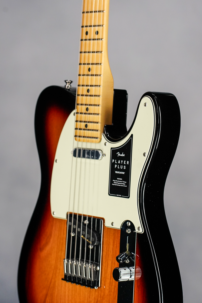 Player Plus Telecaster, Maple Fingerboard, 3-Color Sunburst