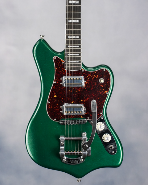 Parallel Universe II Maverick Dorado, Ebony Fingerboard, Mystic Pine Green