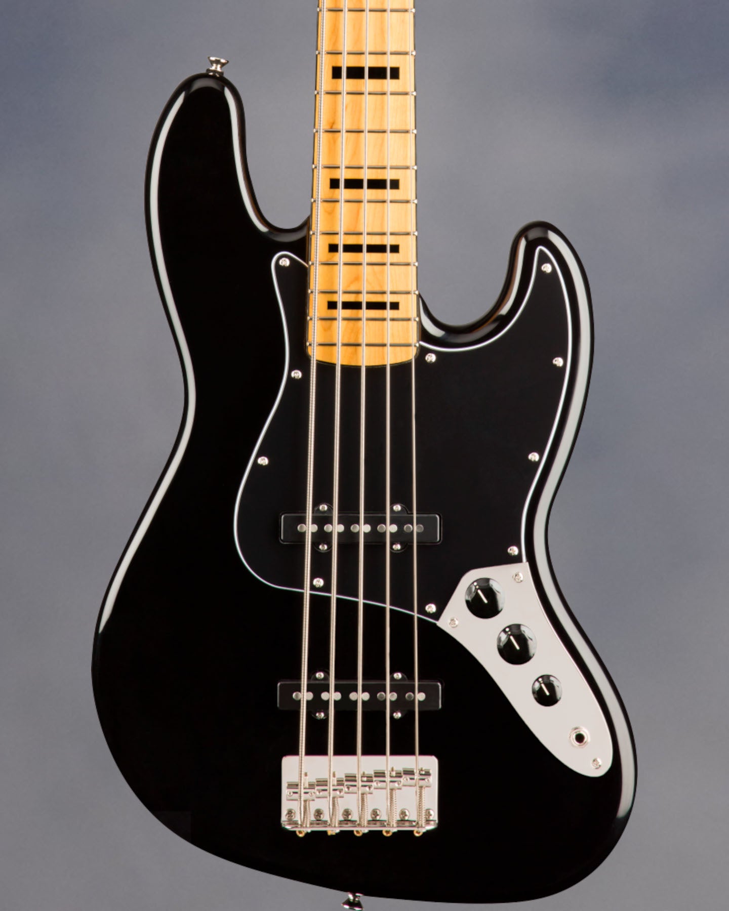 Classic Vibe '70s Jazz Bass V, Maple Fingerboard, Black