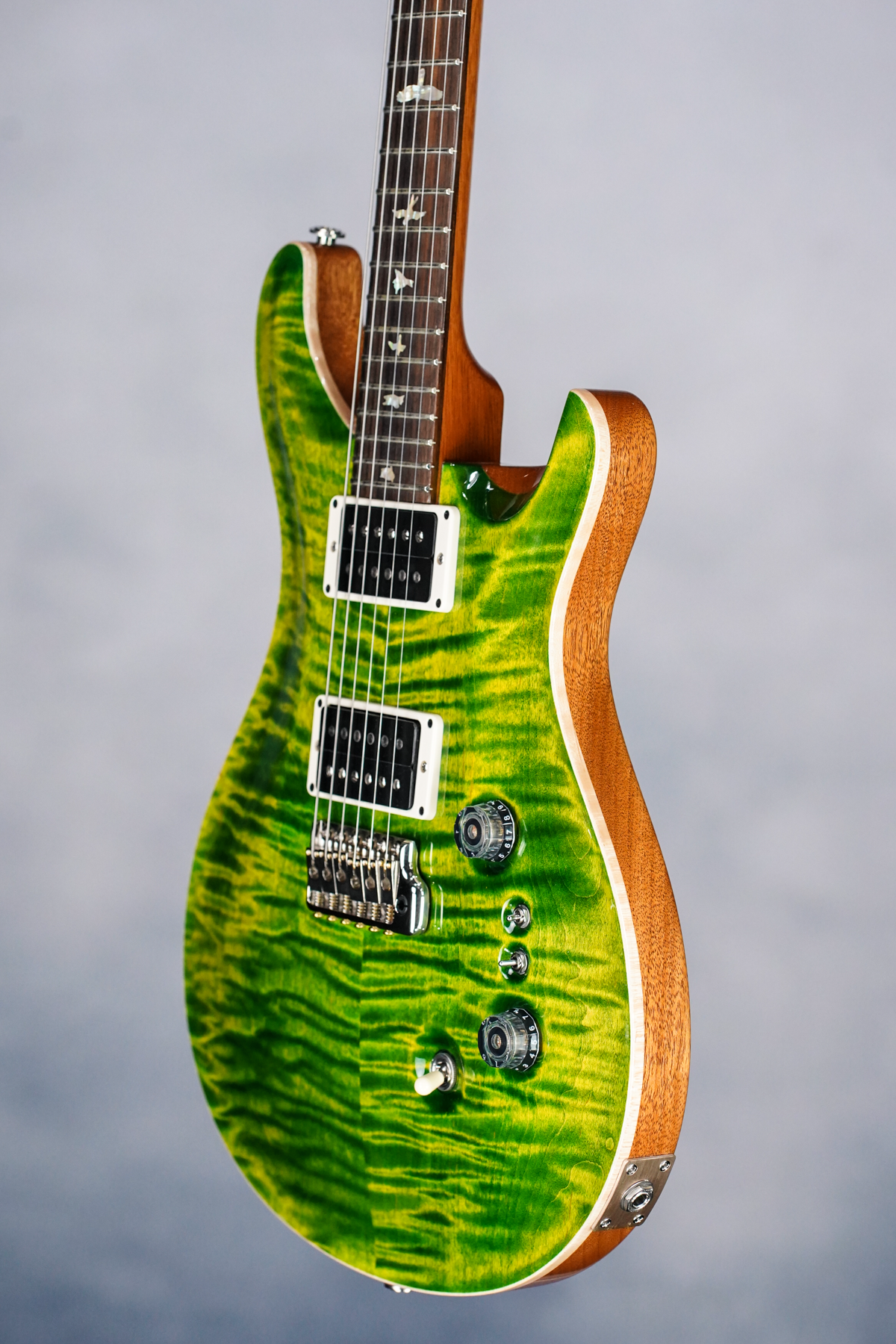 35th Anniversary Custom 24, Pattern Reg., Emerald, Non "10" Top