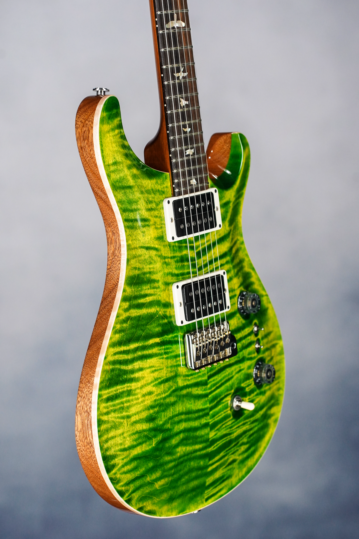 35th Anniversary Custom 24, Pattern Reg., Emerald, Non "10" Top