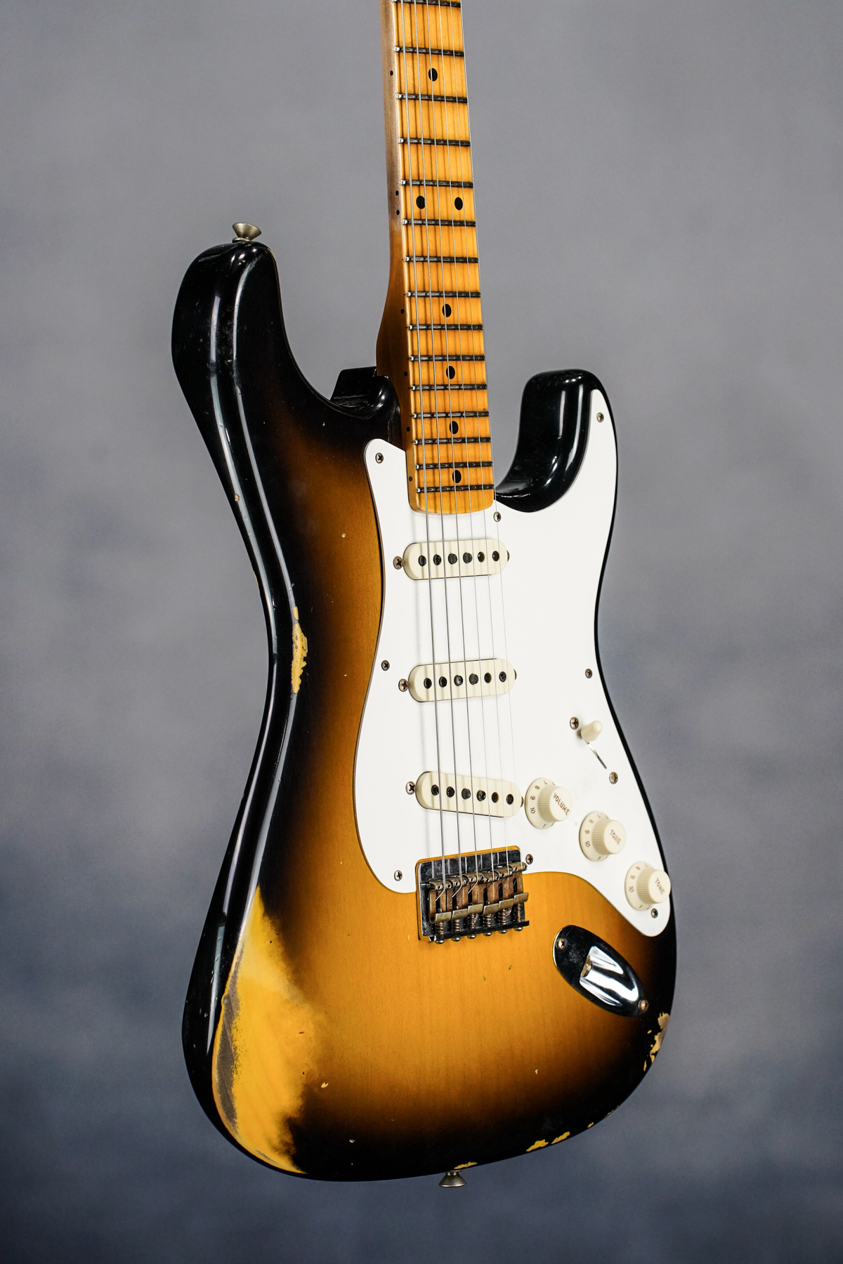 Custom Shop LE Tropo Strat Hard Tail Heavy Relic Super Faded/Aged 2 Color Sunburst