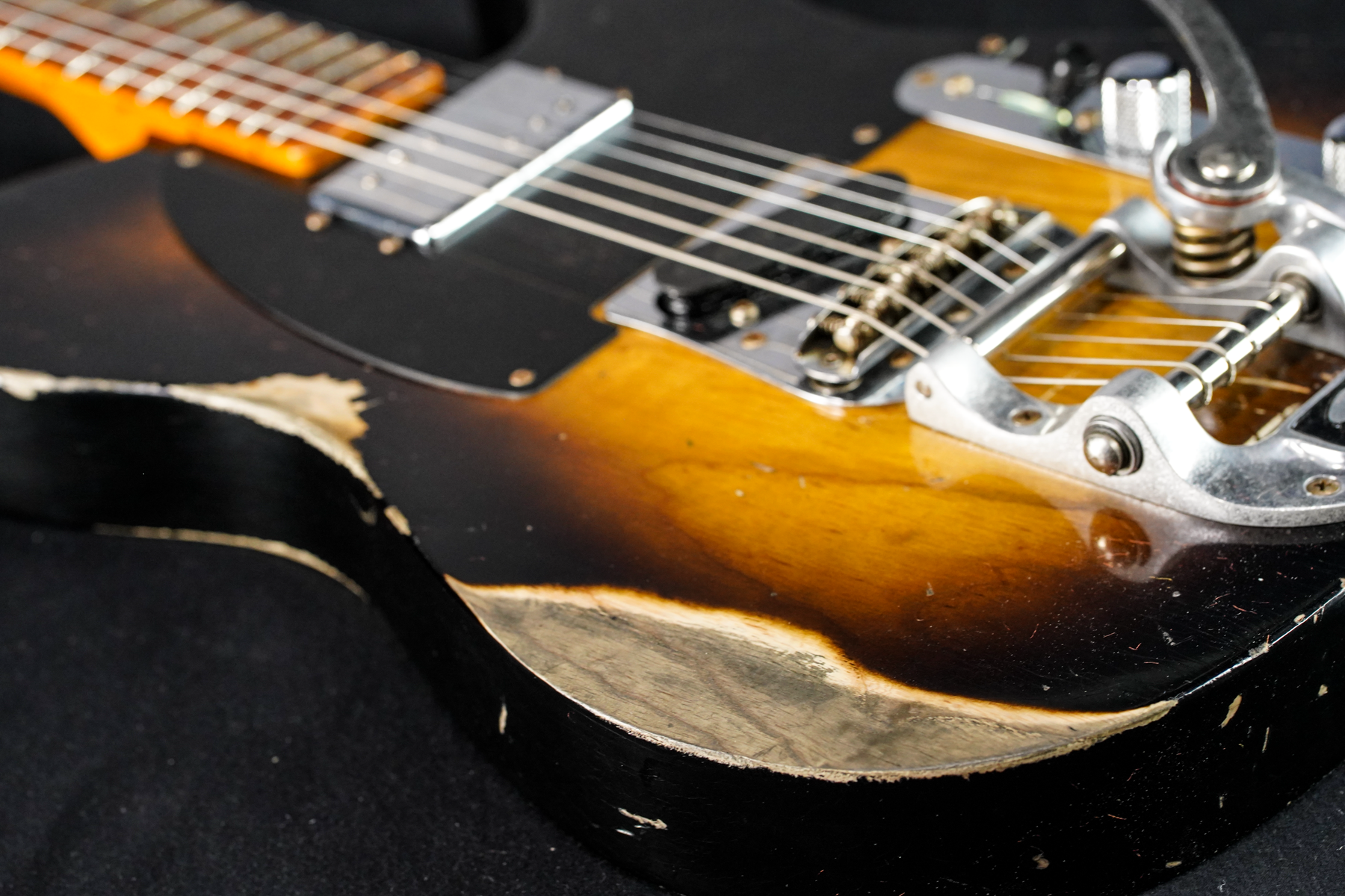 FENDER CUSTOM SHOP CUNIFE BLACKGUARD TELECASTER BIGSBY HEAVY RELIC FADED WIDE 2-TONE SUNBURST