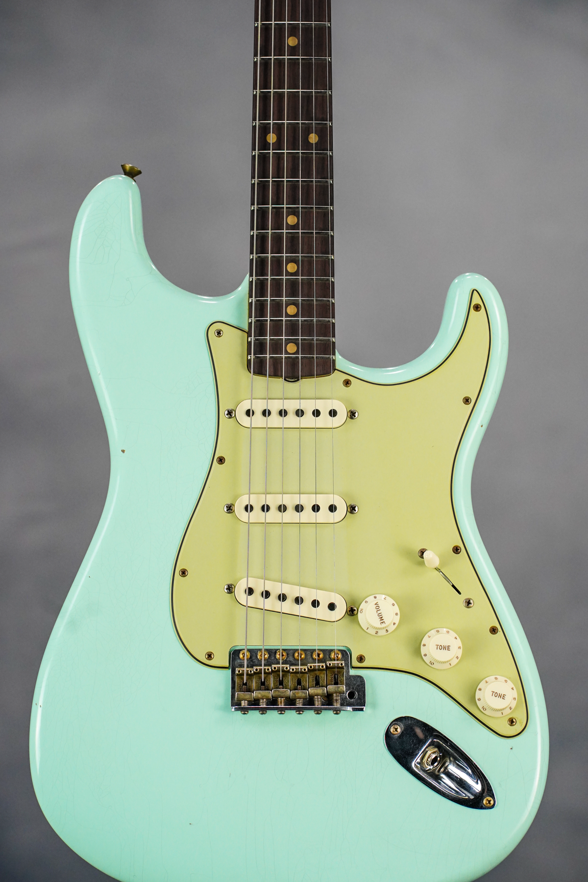 Ltd 60 Strat Journeyman Faded/Aged Surf Green