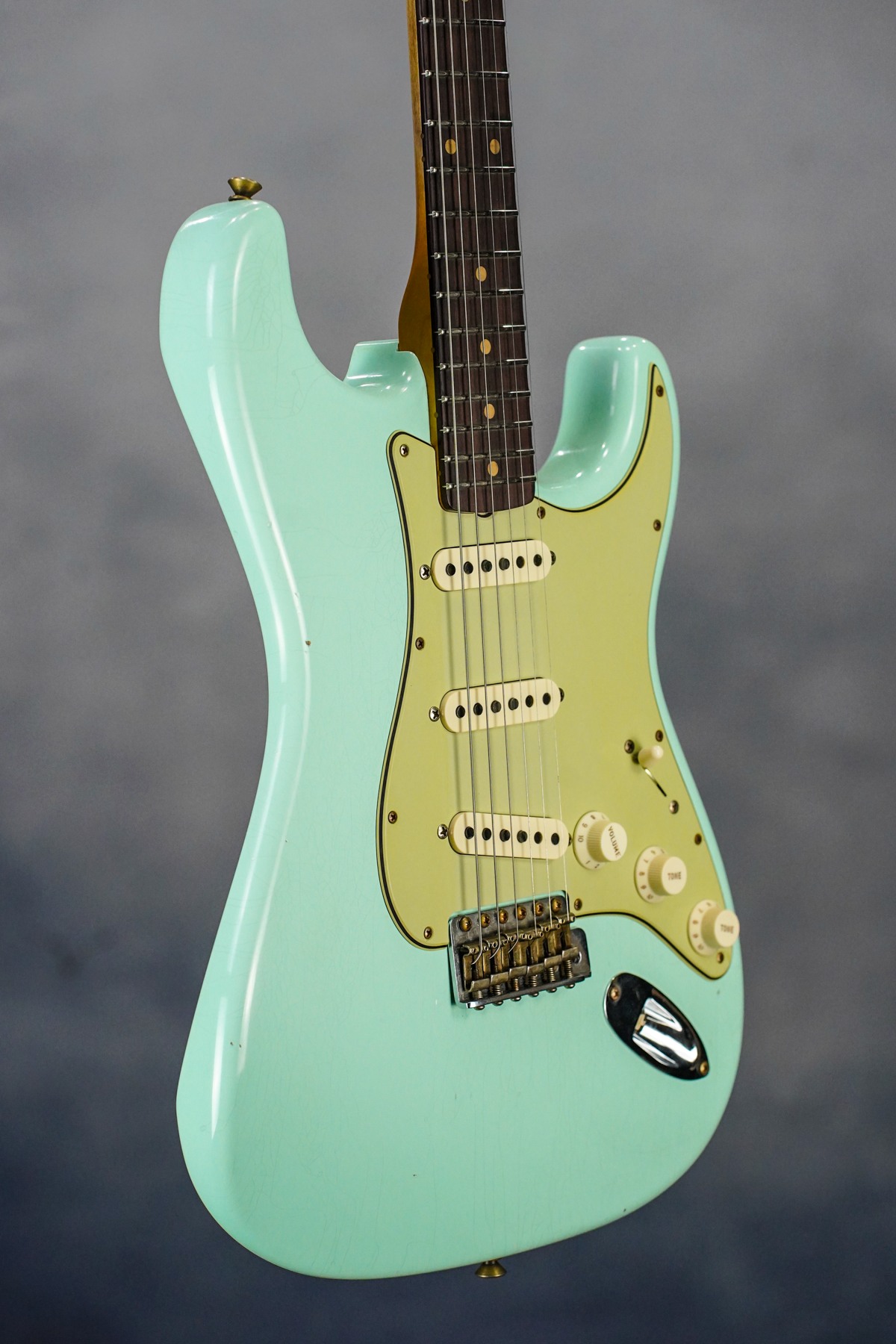 Ltd 60 Strat Journeyman Faded/Aged Surf Green