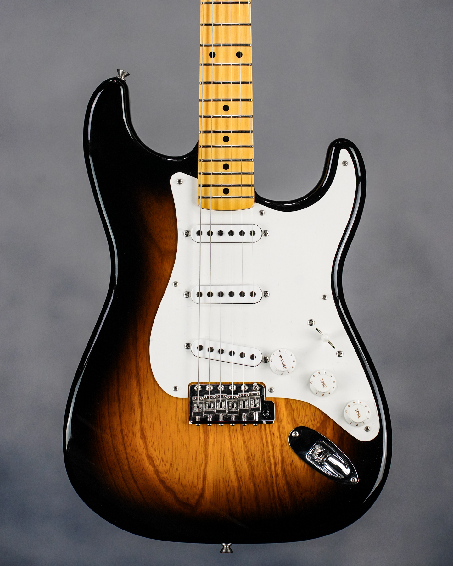 Vintage Custom 1955 Stratocaster NOS, Maple Fingerboard, Wide-Fade 2-Color Sunburst