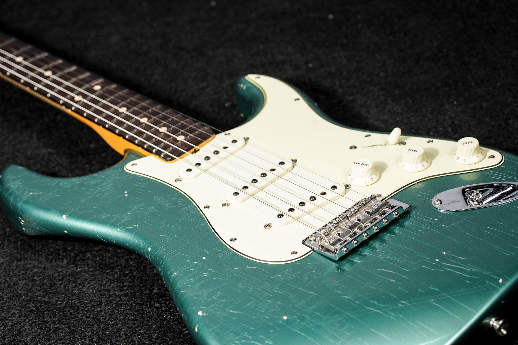 Custom Shop '63 Strat Journeyman Closet Classic Faded Aged Sherwood Green