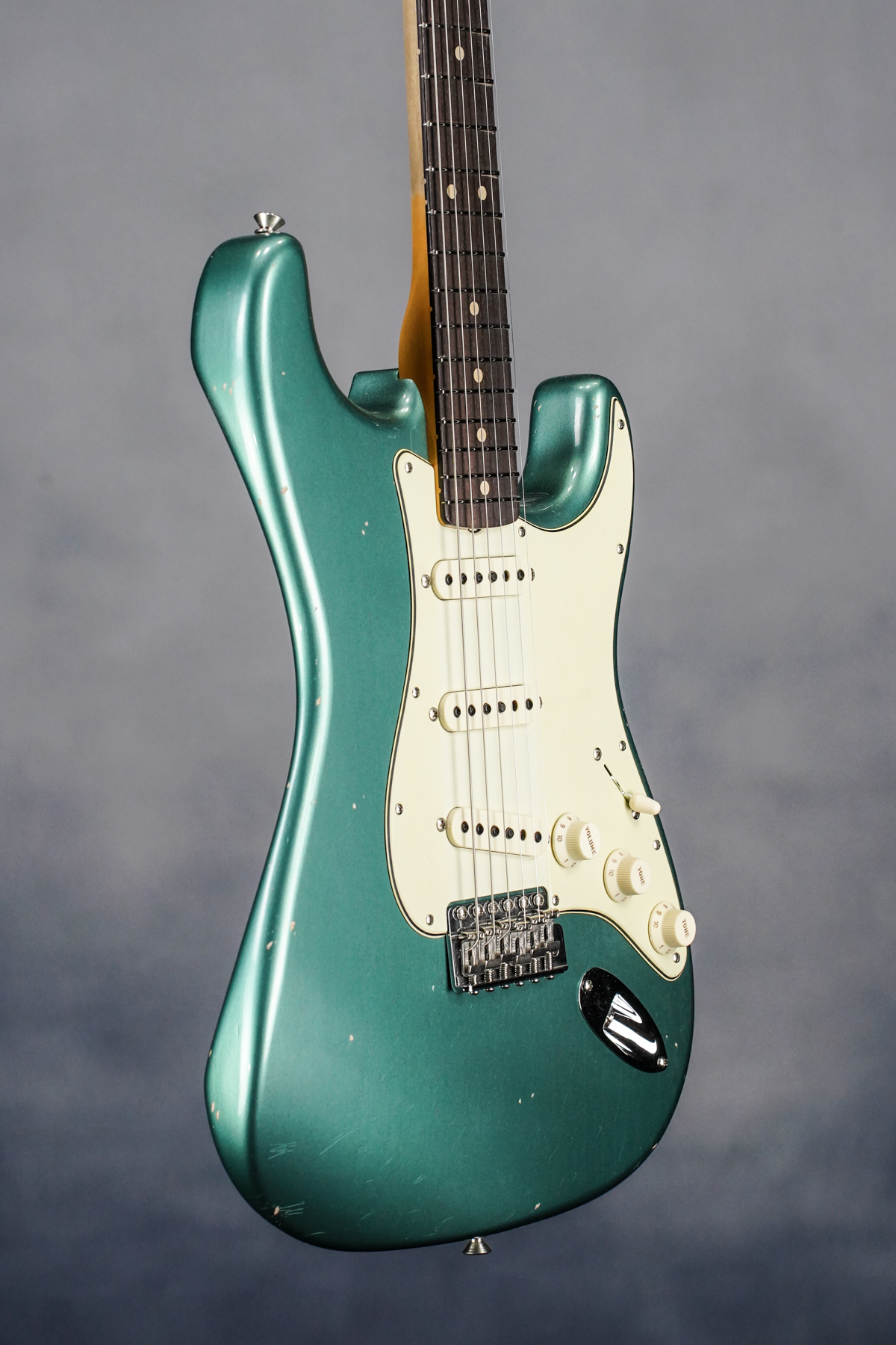 Custom Shop '63 Strat Journeyman Closet Classic Faded Aged Sherwood Green