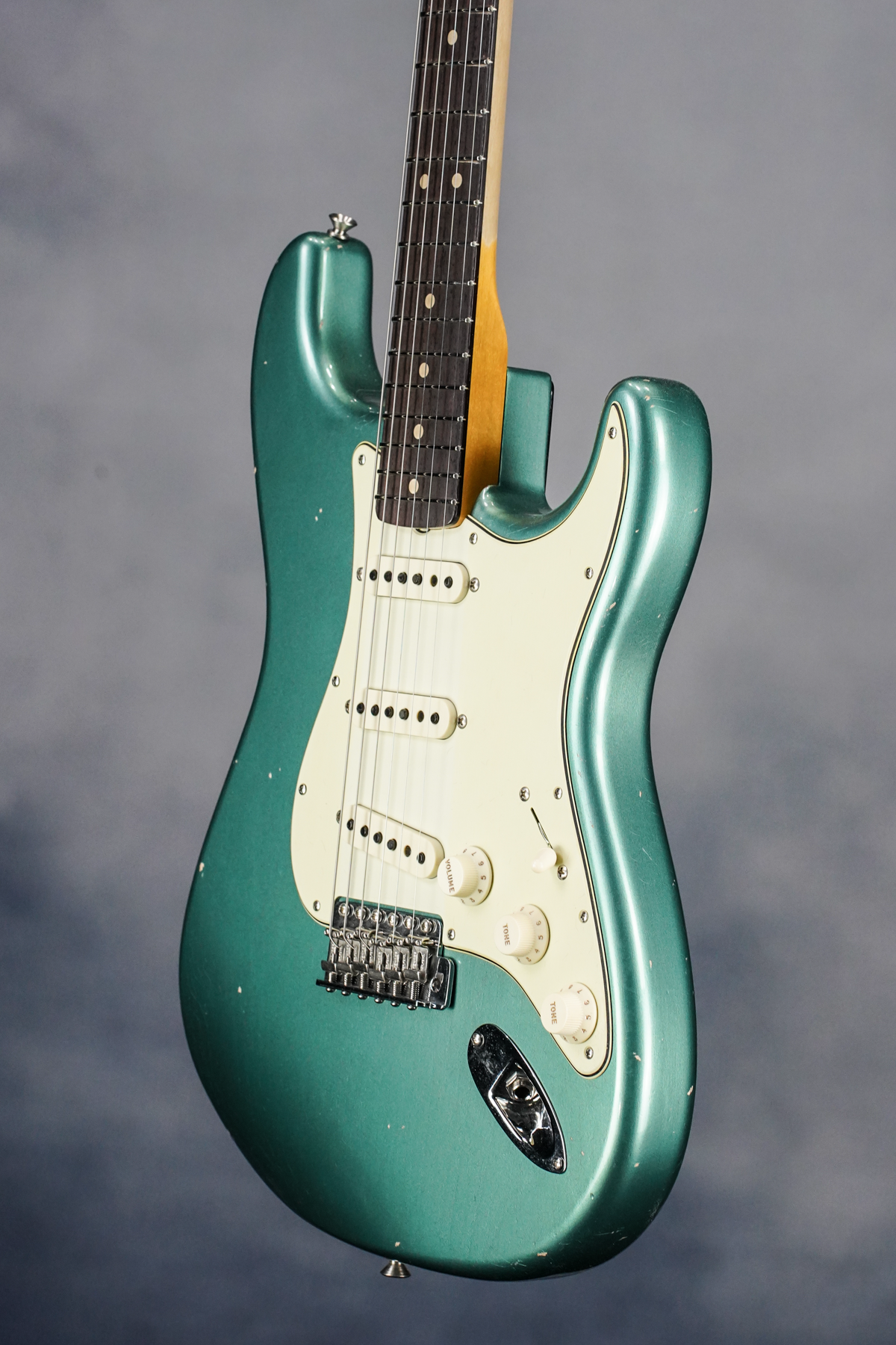 Custom Shop '63 Strat Journeyman Closet Classic Faded Aged Sherwood Green