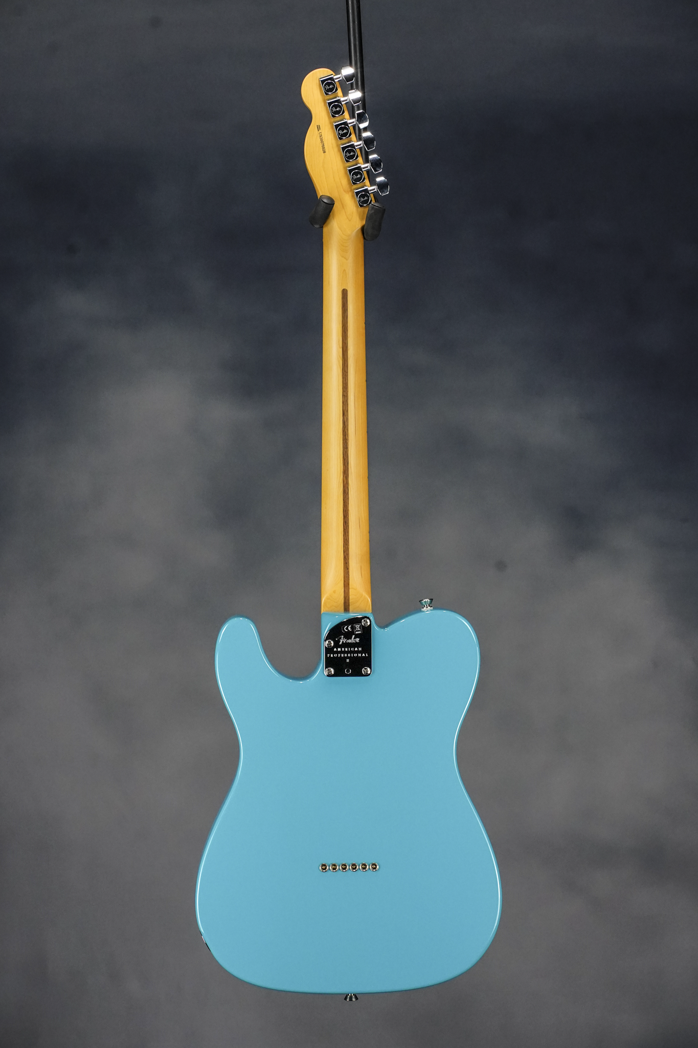 American Professional II Telecaster, Miami Blue, Maple FB