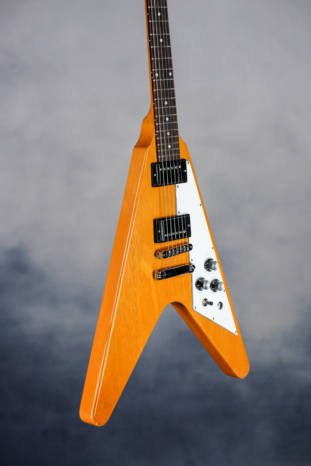 Flying V, Antique Natural