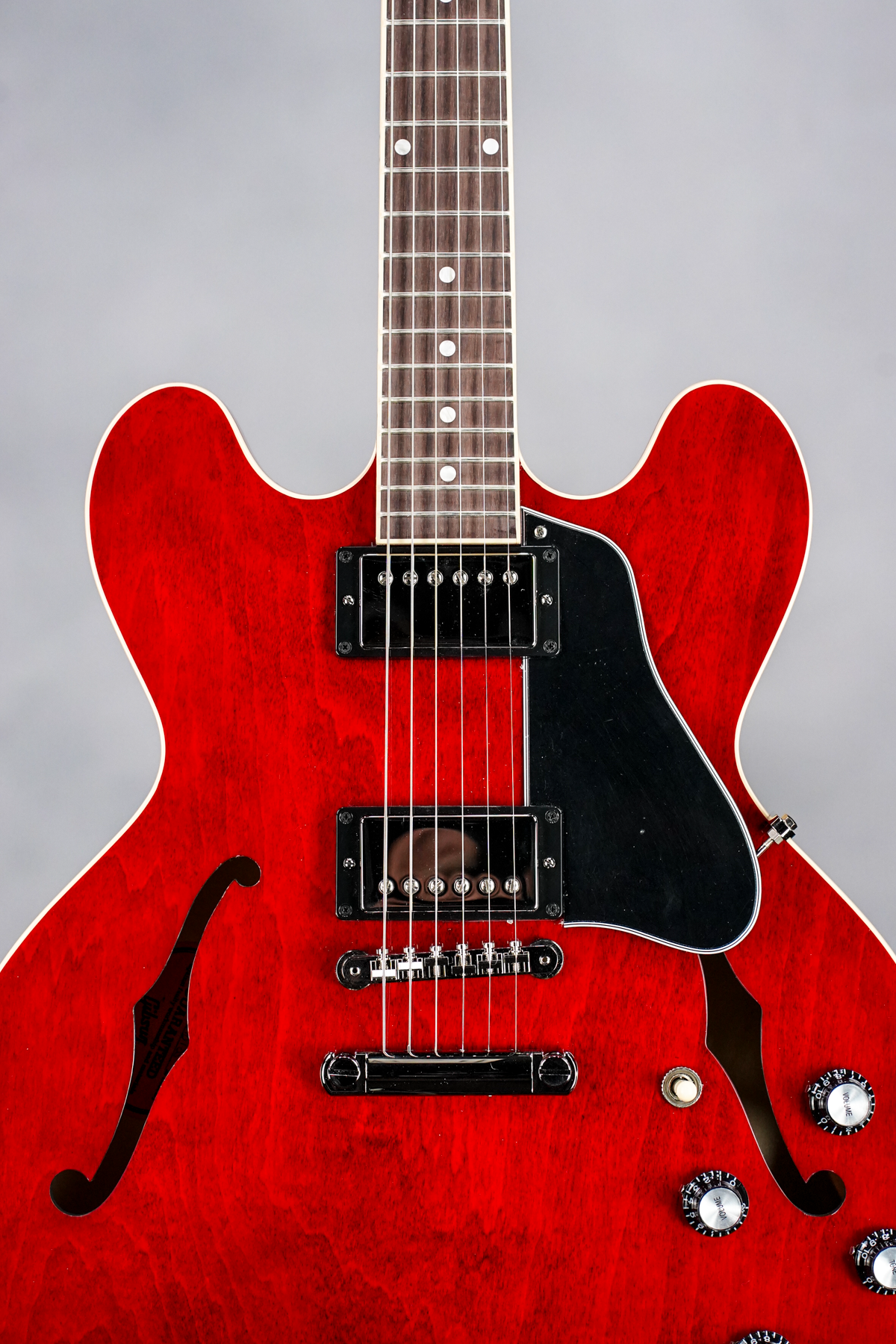 ES-335, Sixties Cherry