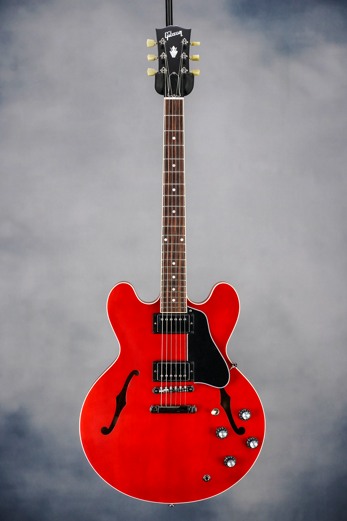 ES-335 Satin Satin Cherry