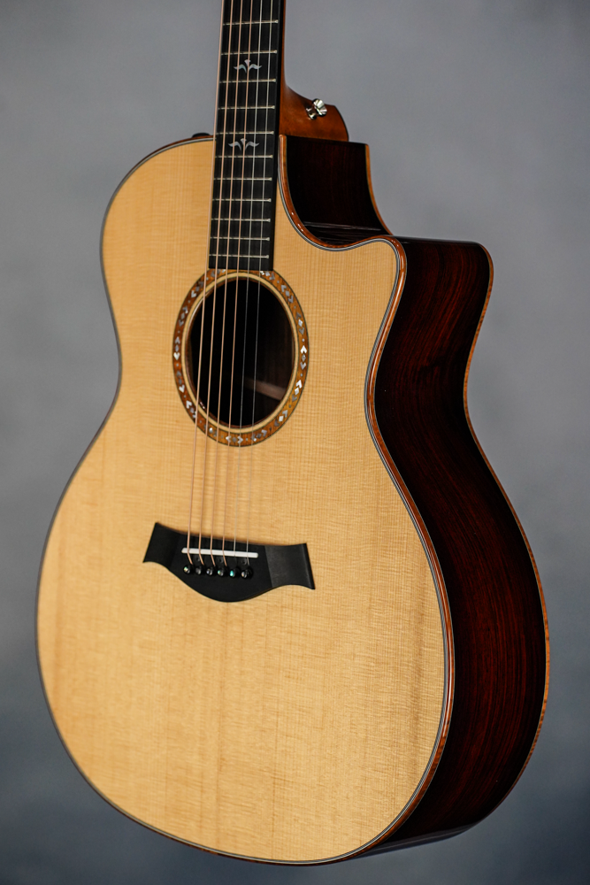 Custom Shop Grand Auditorium, Cocobolo, Venetian Cutaway