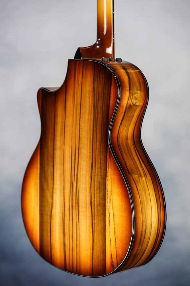 Custom Shop Grand Auditorium, Tasmanian Blackheart Sassafras