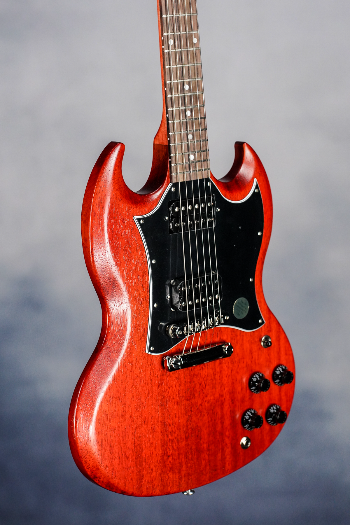 SG Tribute Vintage Cherry Satin