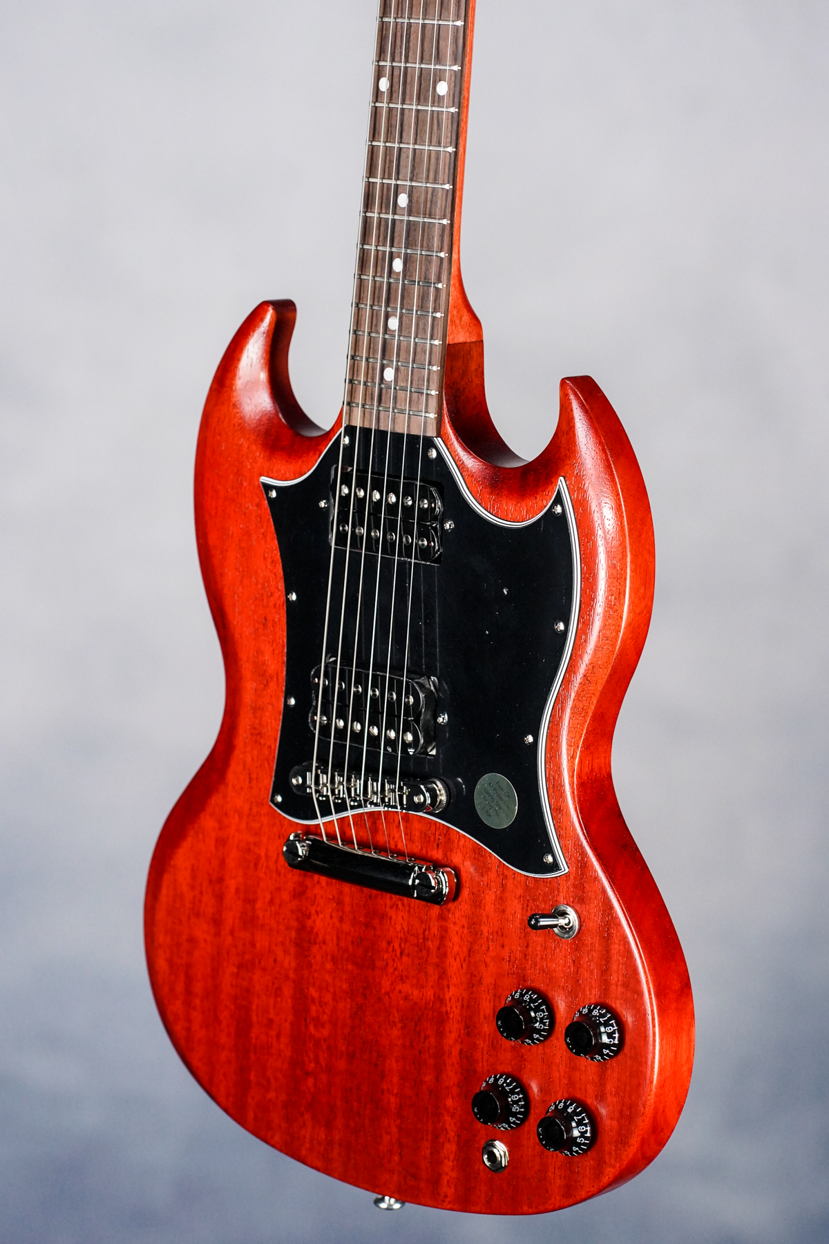 SG Tribute Vintage Cherry Satin