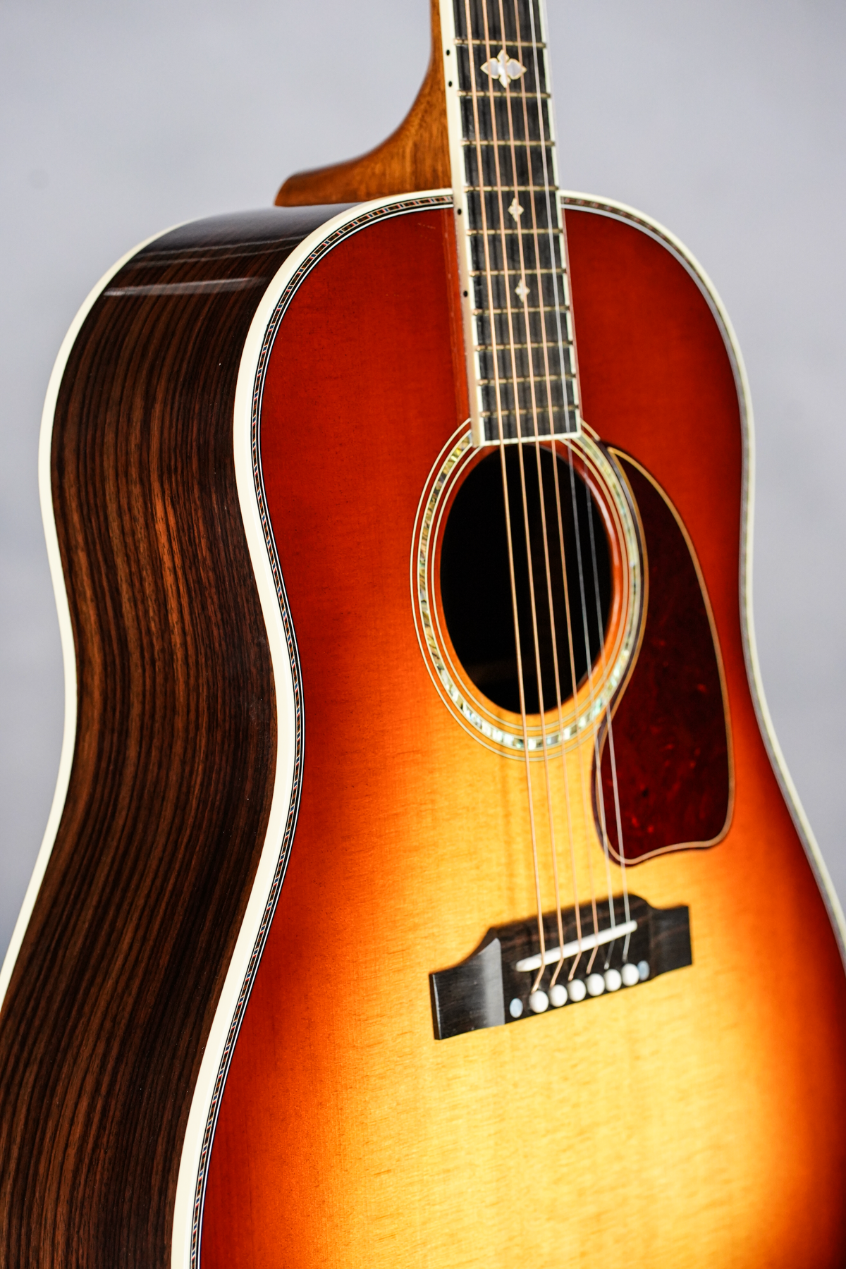 J-45 Deluxe Rosewood,  Rosewood Burst