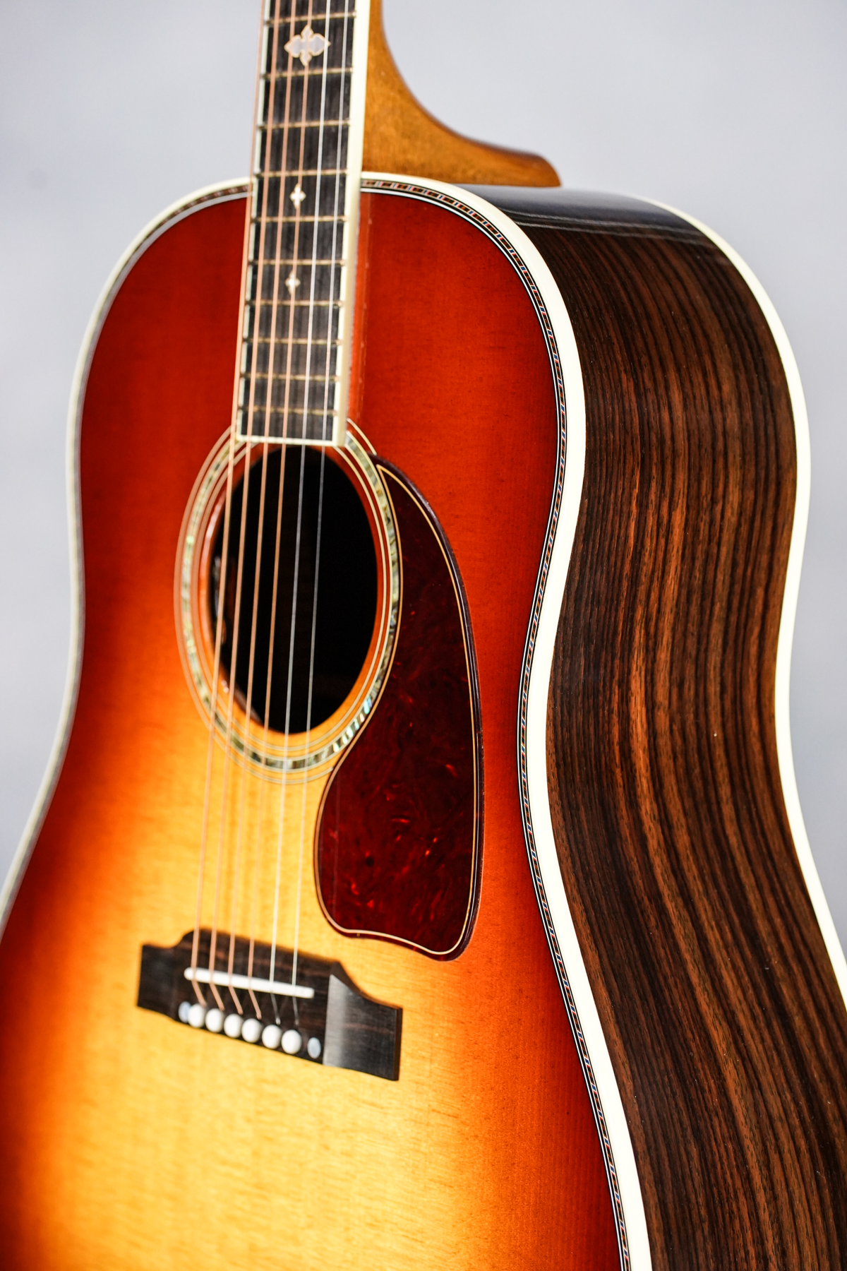 J-45 Deluxe Rosewood,  Rosewood Burst